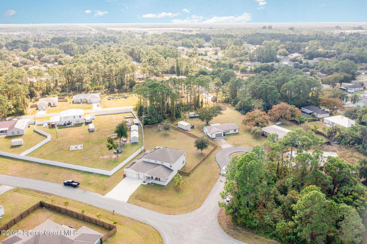 352 Gordon Road Nw, Palm Bay, FL 32907 Photo