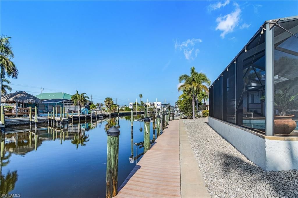 2937 Bracci Dr, Saint James City, FL 33956 Photo