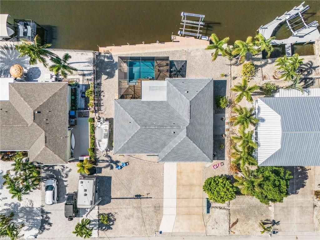 2937 Bracci Dr, Saint James City, FL 33956 Photo