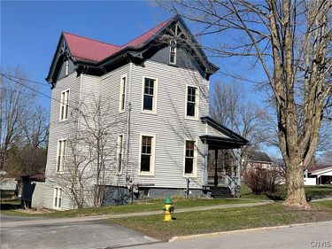 371 Putnam Street, Waterville, NY 13480