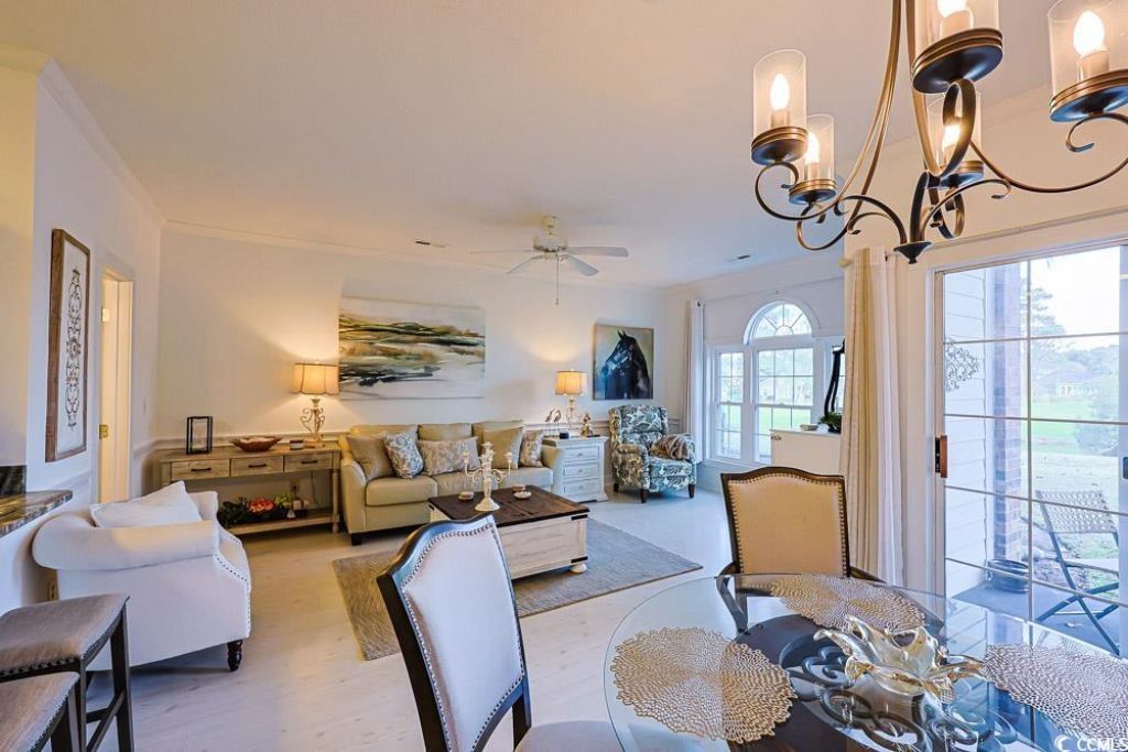 695 Riverwalk Dr. Photo 14