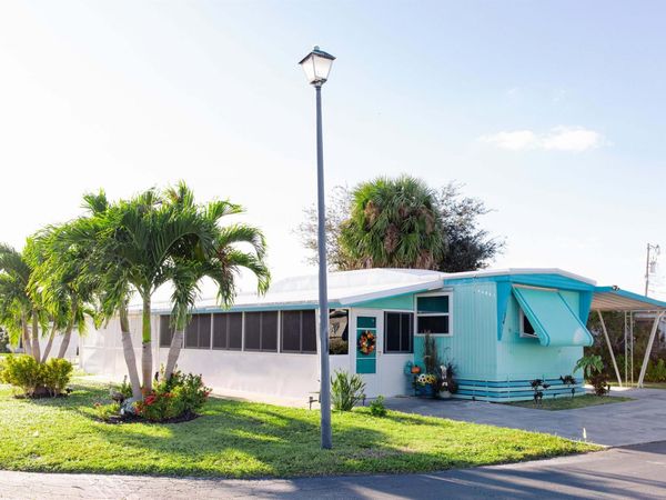 11055 SE Federal Highway, Unit 34, Hobe Sound, FL 33455