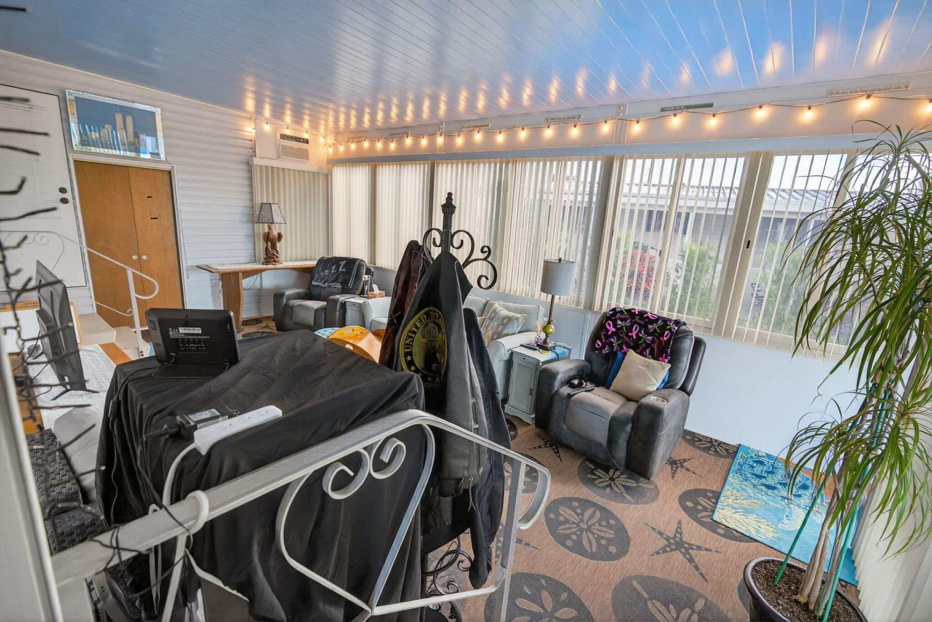 11055 SE Federal Highway, Unit 61, Hobe Sound, FL 33455 Photo