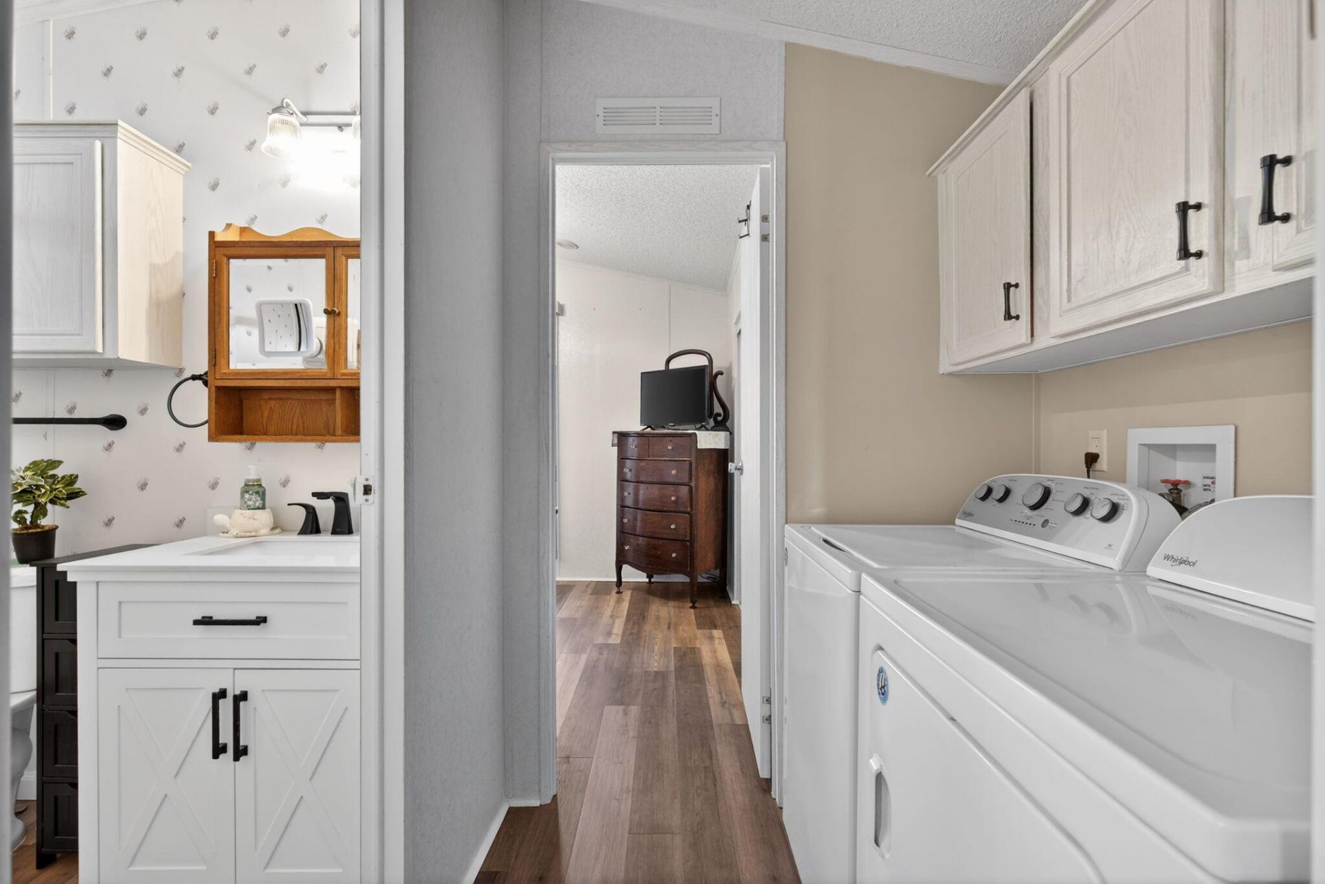 11055 SE Federal Highway, Unit 61, Hobe Sound, FL 33455 Photo