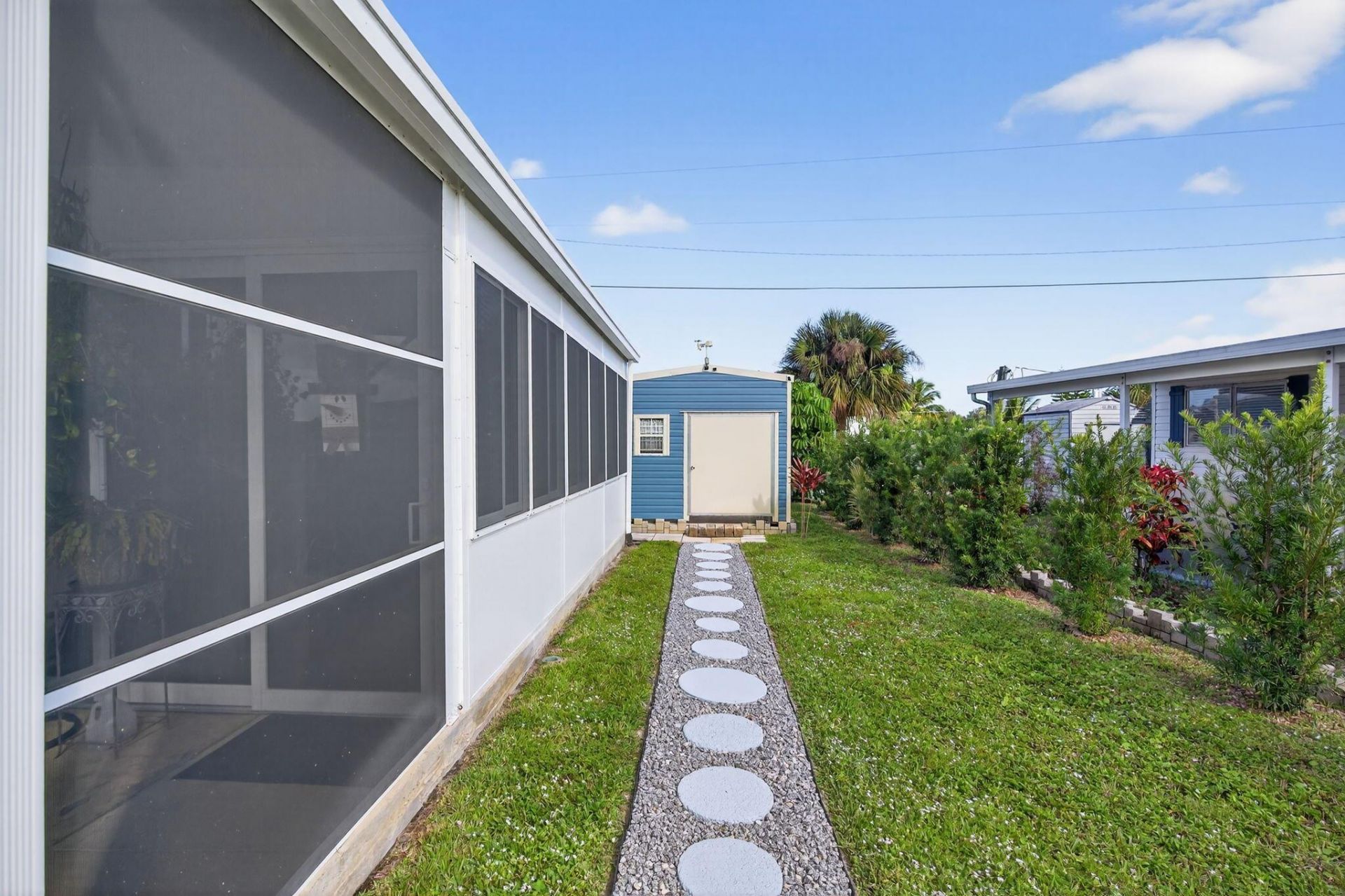 11055 SE Federal Highway, Unit 61, Hobe Sound, FL 33455 Photo