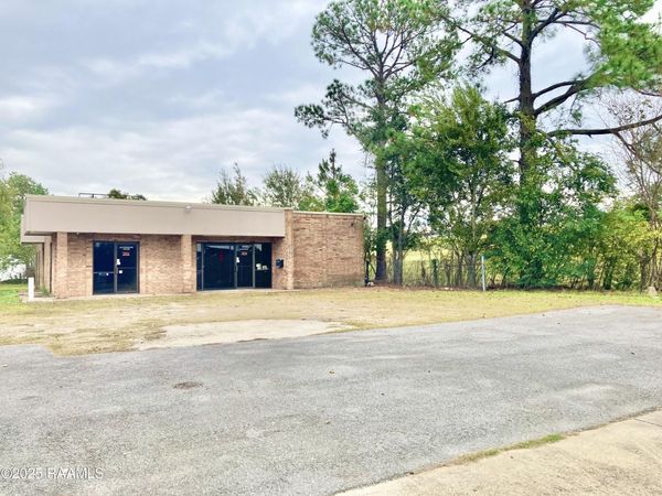 3309 Common Street, Lake Charles, LA 70601