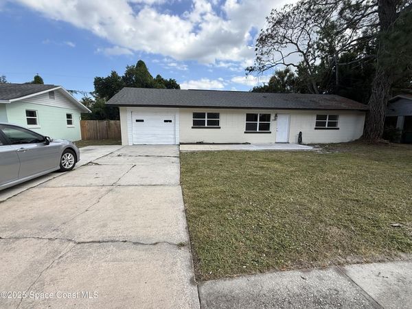 1424 Pineda Street, Cocoa, FL 32922