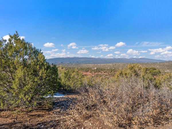 40 Gloria Court, Tijeras, NM 87059