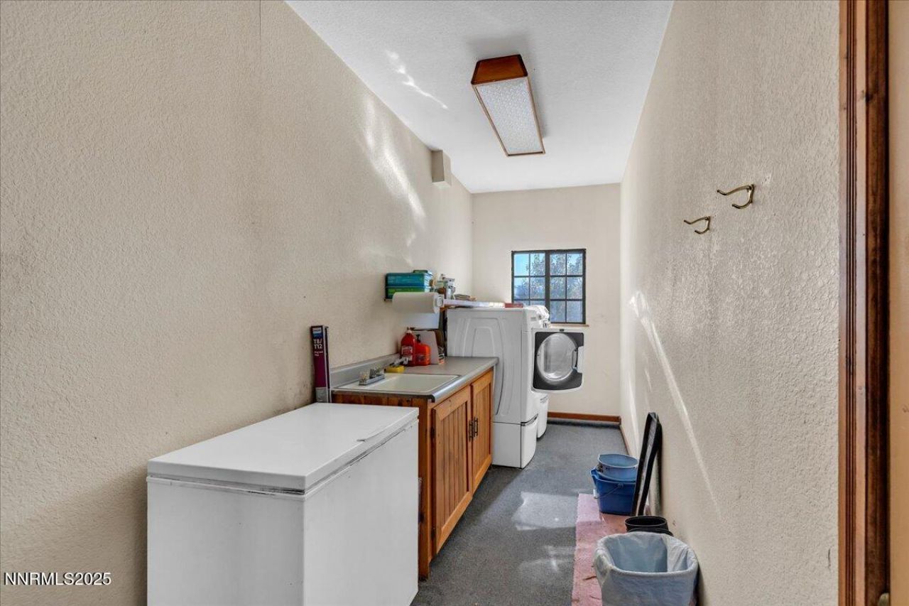 1359 Creek Drive, Gardnerville, NV 89410 Photo