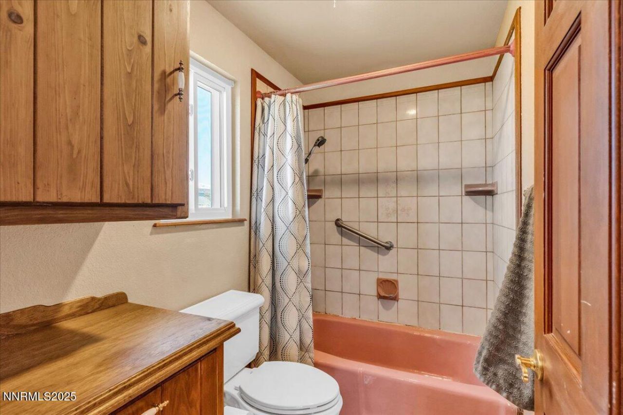 1359 Creek Drive, Gardnerville, NV 89410 Photo