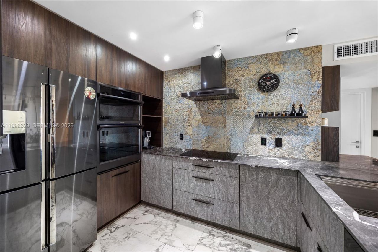 20379 W Country Club Dr, Unit 2333, Aventura, FL 33180 Photo