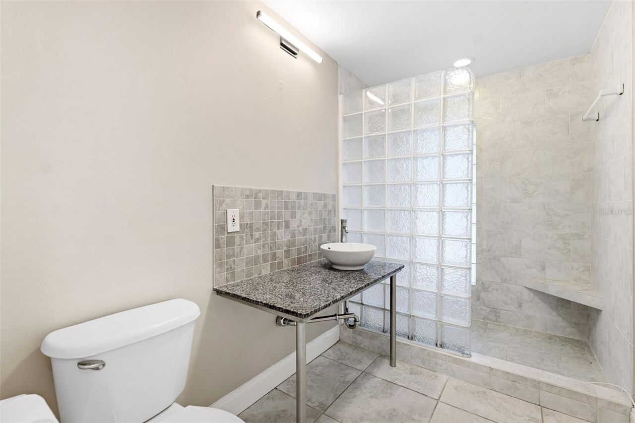 218 Catalan Boulevard Ne, Saint Petersburg, FL 33704 Photo