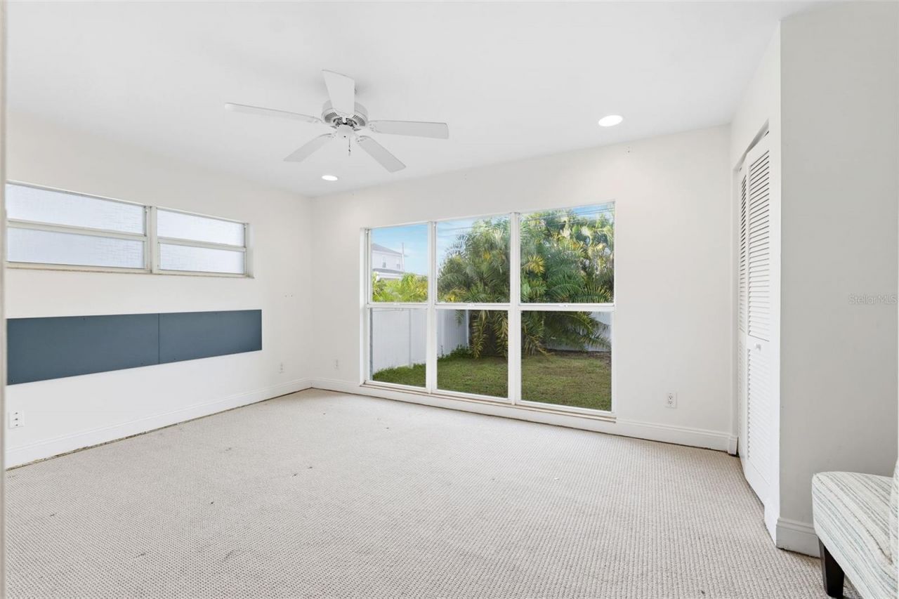 218 Catalan Boulevard Ne, Saint Petersburg, FL 33704 Photo