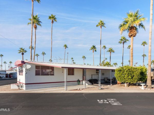 7807 E MAIN Street, Unit B30, Mesa, AZ 85207
