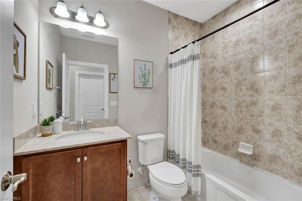 1439 Santiago Cir, Unit 2101, Naples, FL 34113 Photo