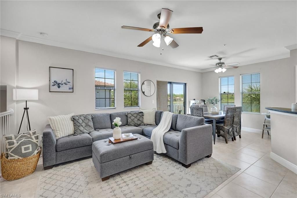 1439 Santiago Cir, Unit 2101, Naples, FL 34113 Photo
