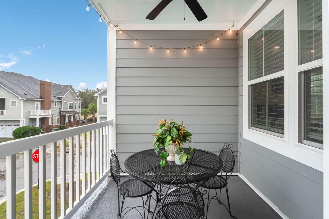 305 Flowering Peach Photo 15