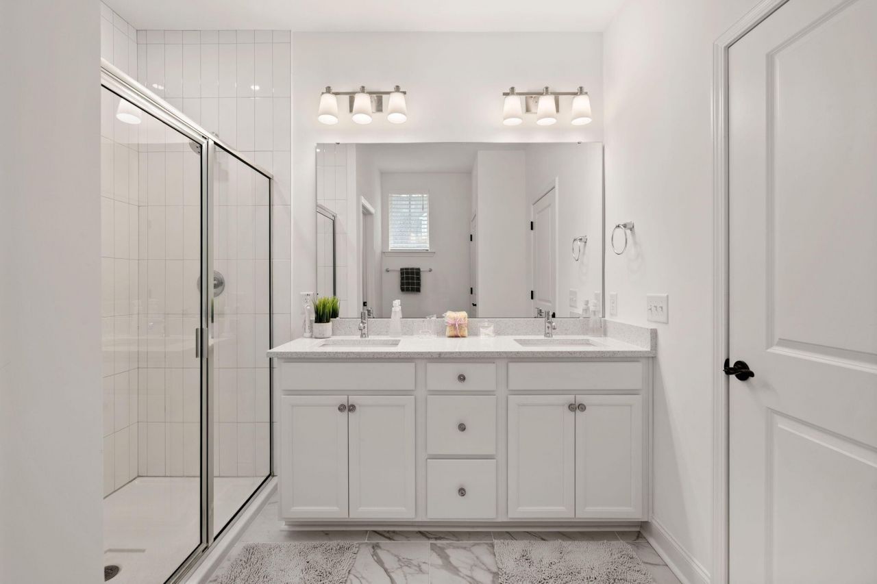 305 Flowering Peach Photo 23