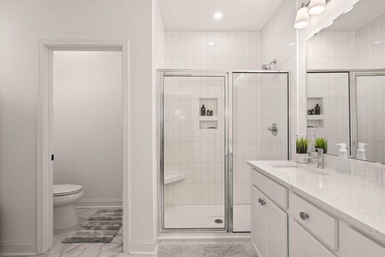 305 Flowering Peach Photo 24