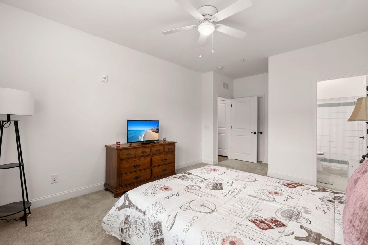 305 Flowering Peach Photo 26