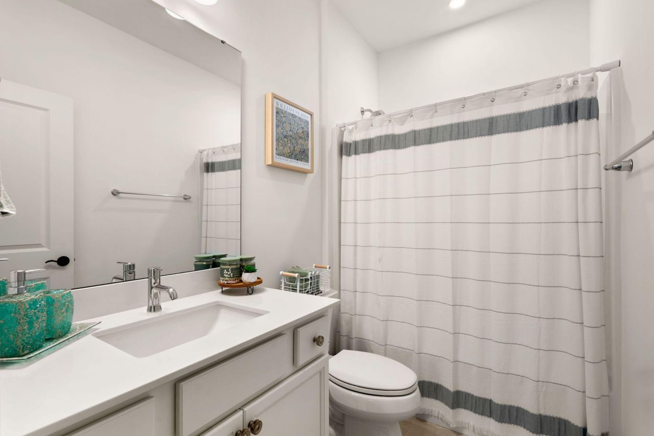 305 Flowering Peach Photo 27