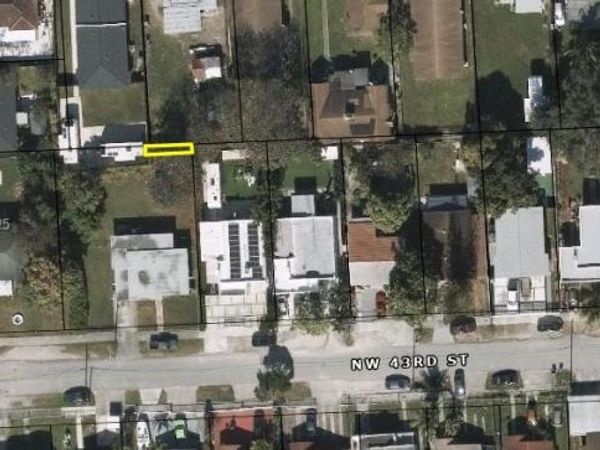 3 No Address, Miami, FL 33142