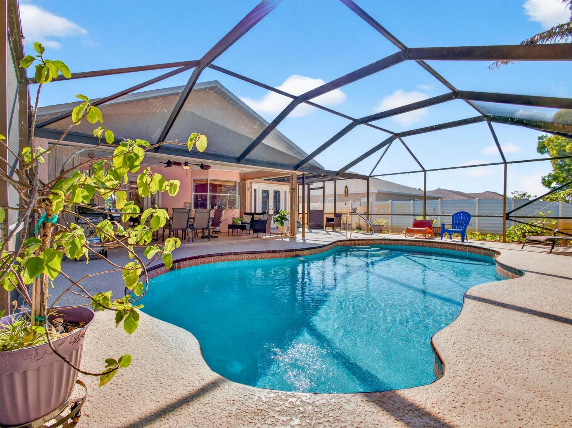 529 SE Fallon Drive, Port Saint Lucie, FL 34983 Photo