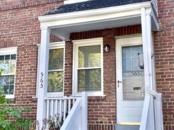 565 E NELSON AVENUE, ALEXANDRIA, VA 22301