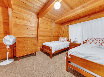 618 & 620 Pine Canyon Road, Unit 12, Lake Almanor, CA 00000 Photo