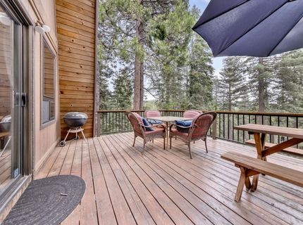 618 & 620 Pine Canyon Road, Unit 12, Lake Almanor, CA 00000 Photo