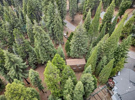 618 & 620 Pine Canyon Road, Unit 12, Lake Almanor, CA 00000 Photo