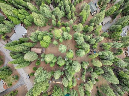618 & 620 Pine Canyon Road, Unit 12, Lake Almanor, CA 00000 Photo