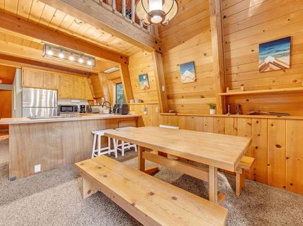 618 & 620 Pine Canyon Road, Unit 12, Lake Almanor, CA 00000 Photo
