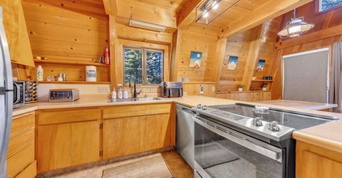 618 & 620 Pine Canyon Road, Unit 12, Lake Almanor, CA 00000 Photo