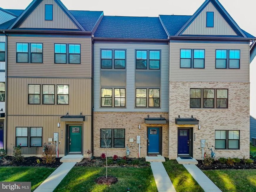 822 Teacher Mitchell Road, Glen Burnie, MD 21060 Main Photo