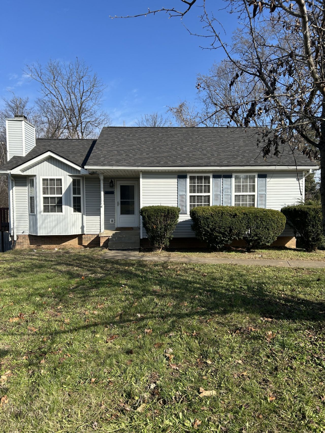 586 Somerset Ln, Clarksville, TN 37042 Main Photo