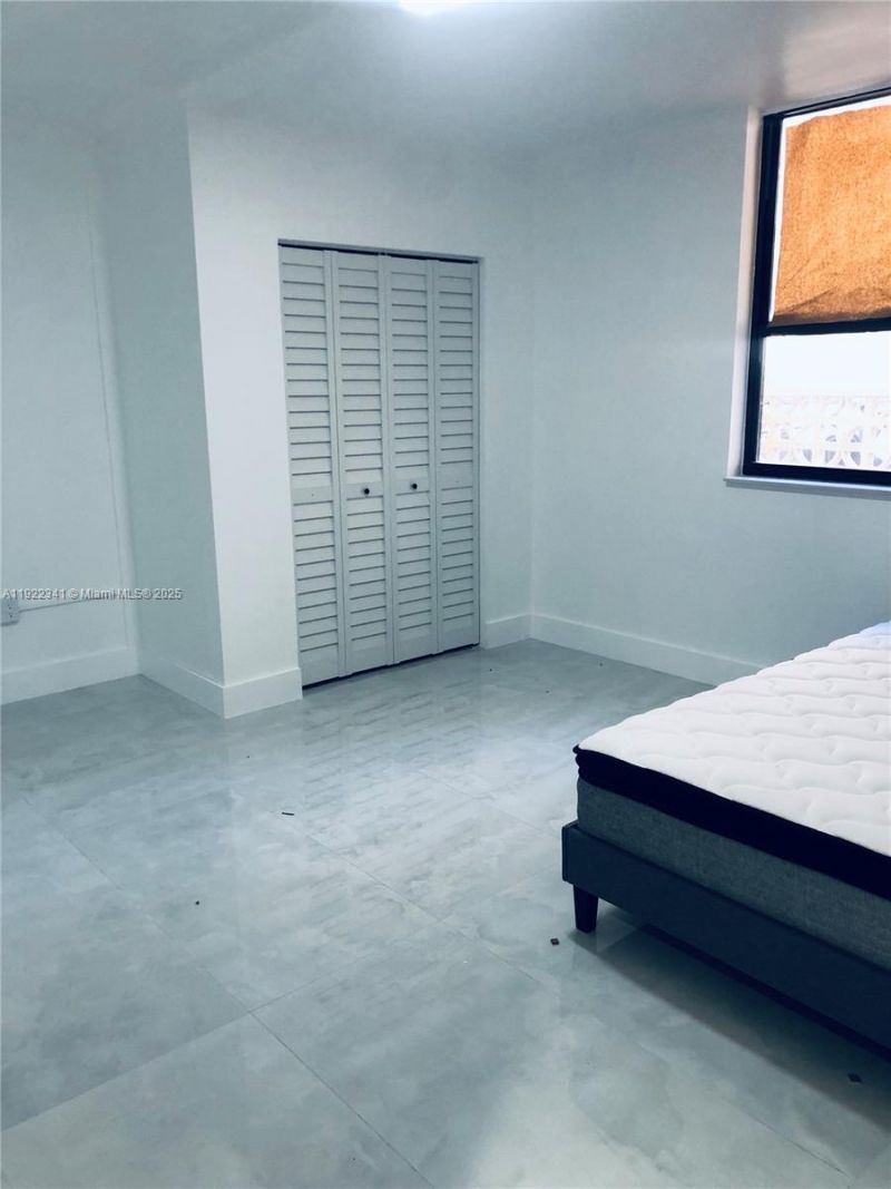 10185 Collins Ave, Unit 1022, Bal Harbour, FL 33154 Photo