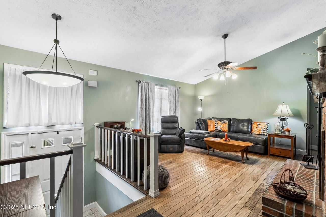 8290 Melrose Road, Melrose, FL 32666 Photo