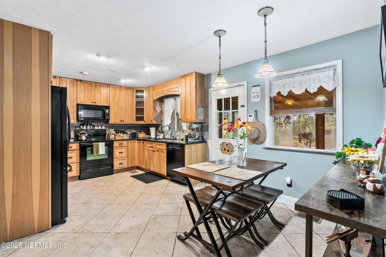 8290 Melrose Road, Melrose, FL 32666 Photo