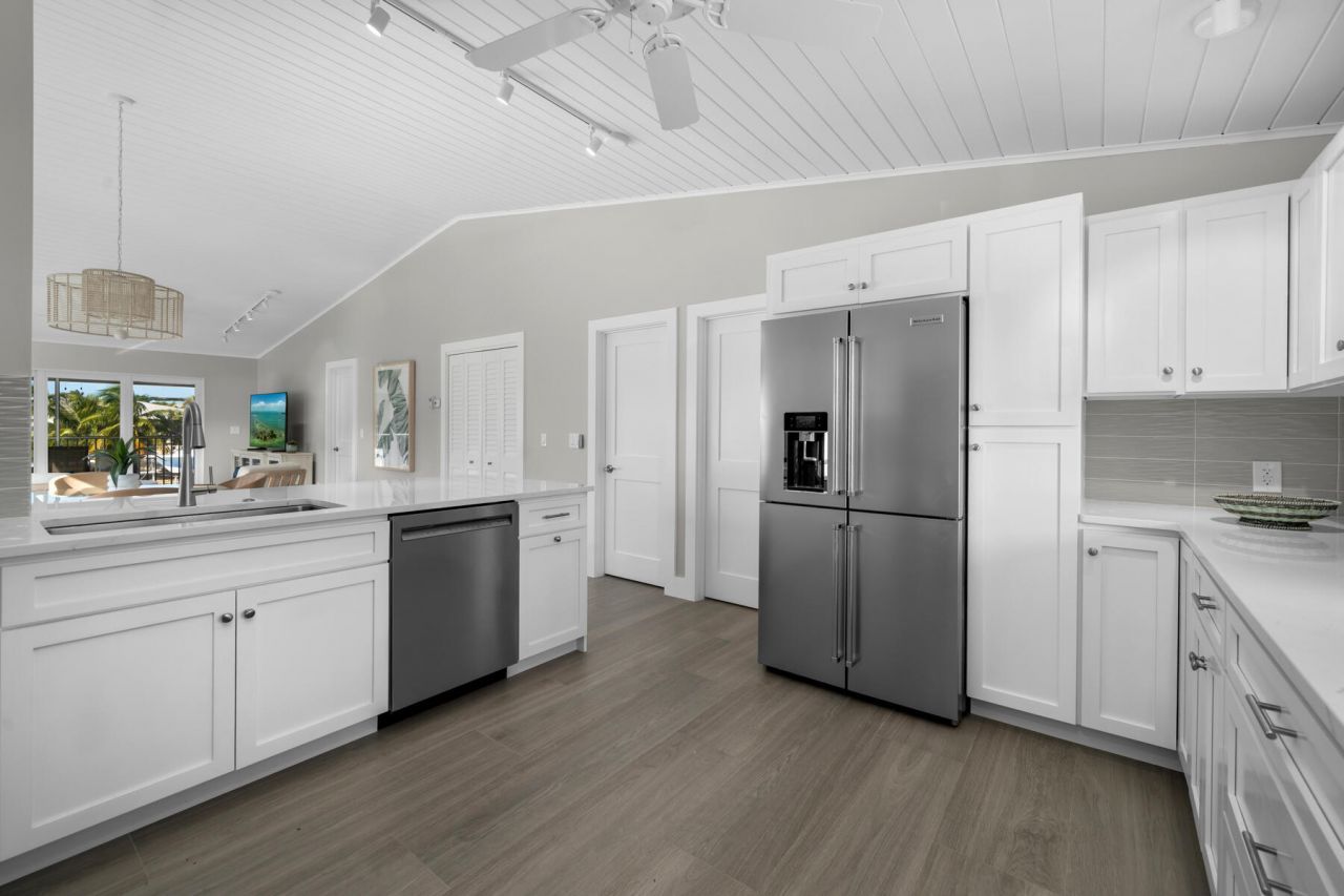 641 9th Street, Key Colony, FL 33051 Photo