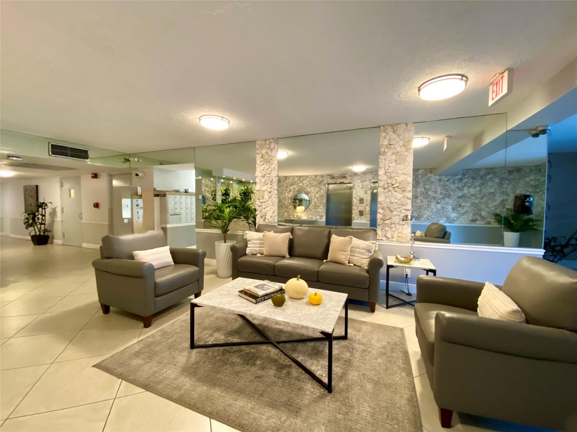 3010 N Course Drive, Unit 209, Pompano Beach, FL 33069 Photo