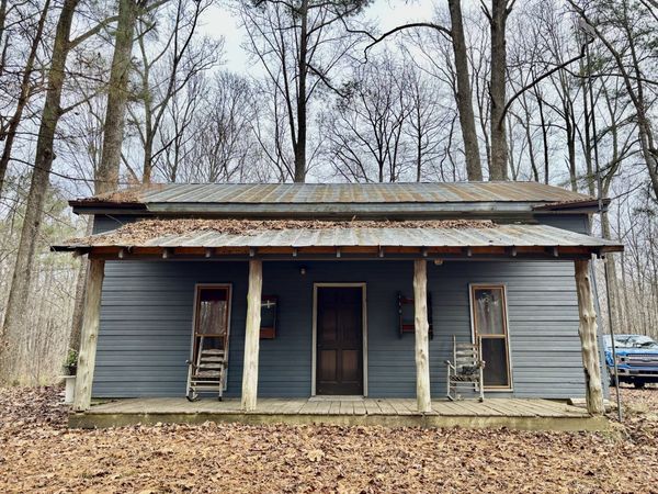 84 Granny Pratt Ln, Belvidere, TN 37306