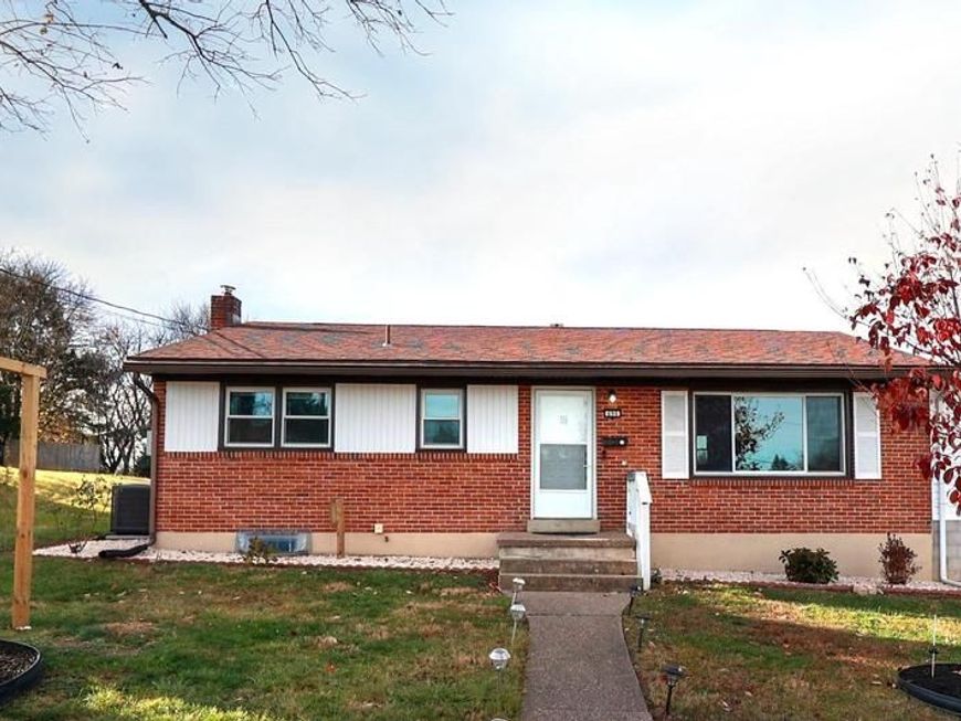 690 Carbon Avenue, Harrisburg, PA 17111 Main Photo