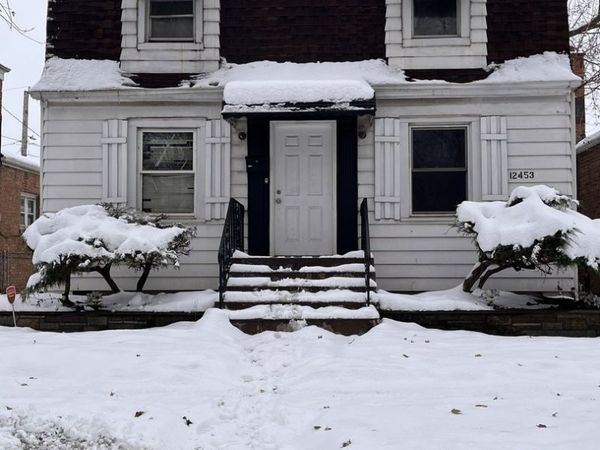12453 S State Street, Chicago, IL 60628