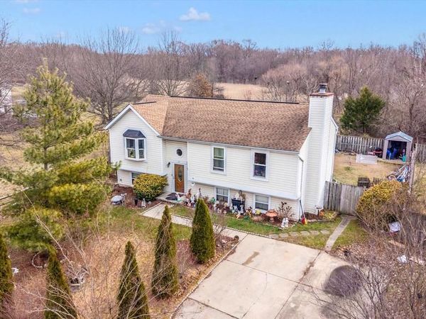 17 TAOS CIRCLE, BALTIMORE, MD 21220