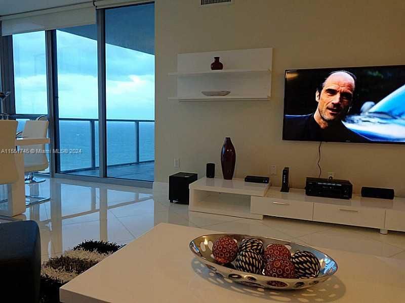 3101 S Ocean Dr, Unit 2003, Hollywood, FL 33019 Photo