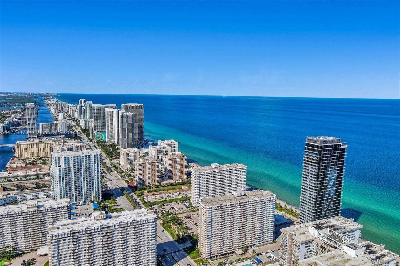 3113 S Ocean Dr, Unit 710, Hallandale Beach, FL 33009 Photo