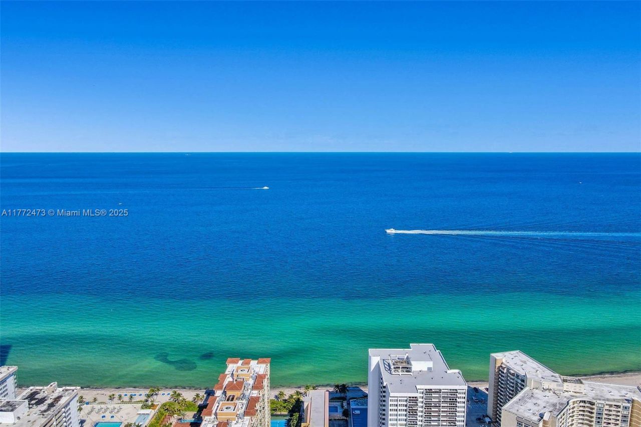 3113 S Ocean Dr, Unit 710, Hallandale Beach, FL 33009 Photo