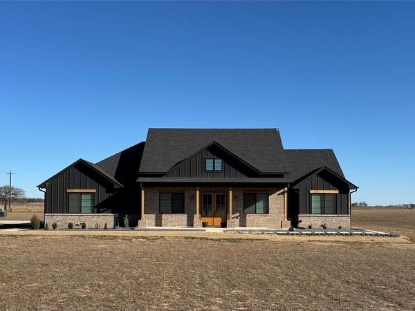 15507 N 2980 Road, Crescent, OK 73028