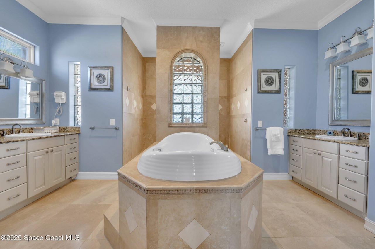 7 Cove View Court, Cocoa Beach, FL 32931 Photo